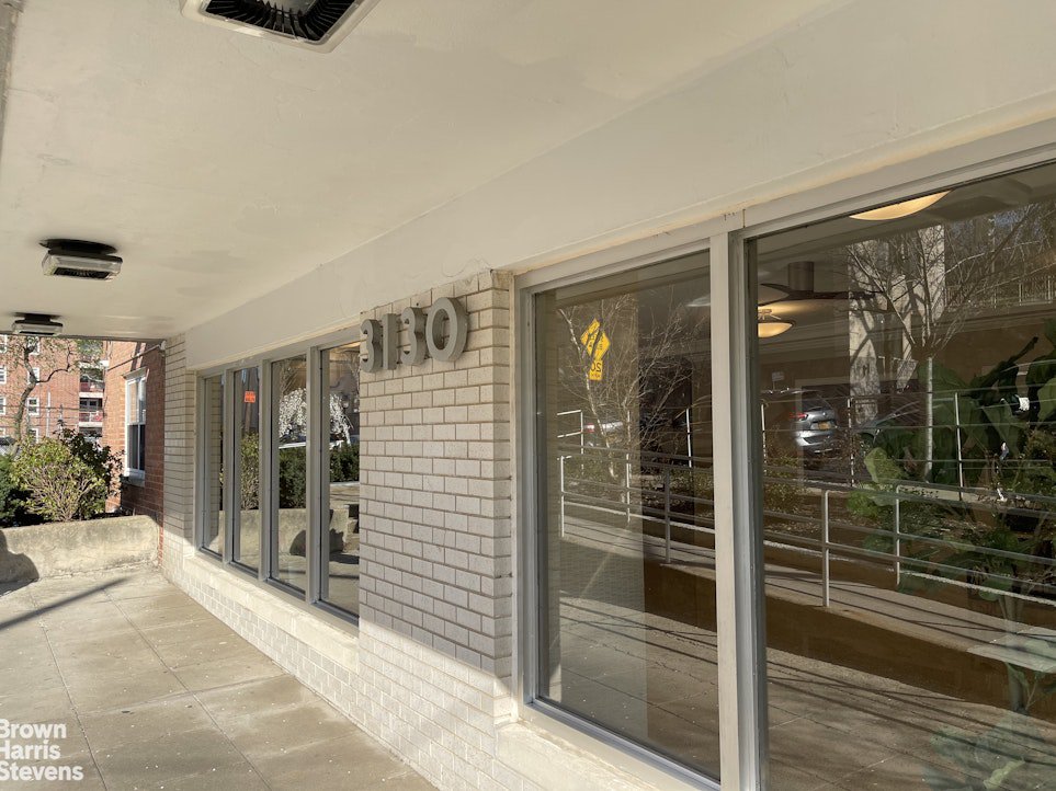 3130 Irwin Avenue, Unit 8C photo 15
