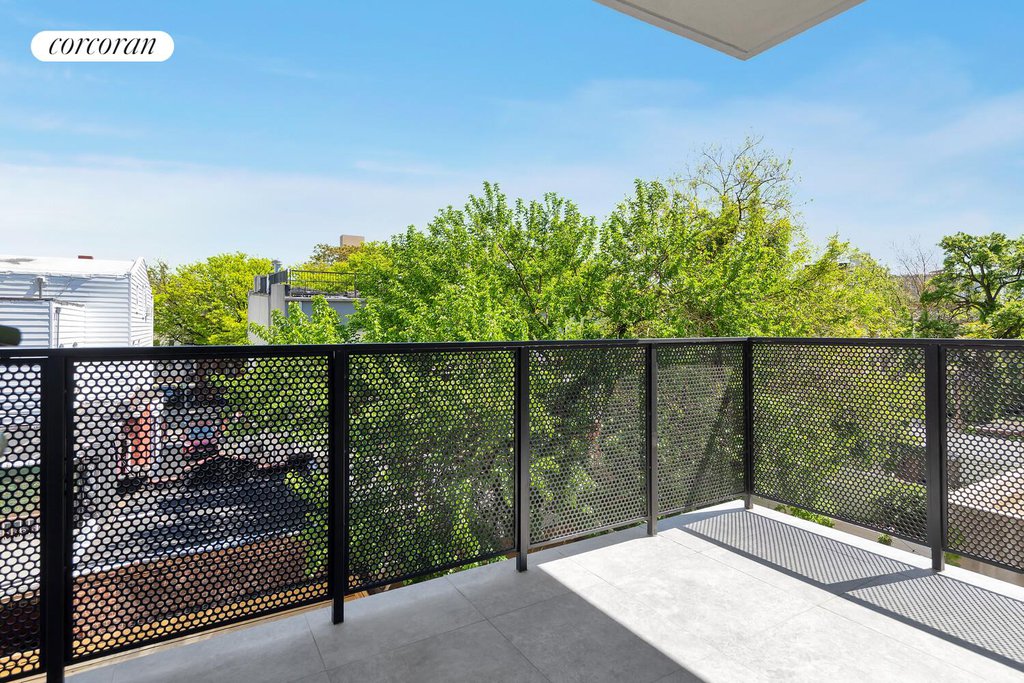 1152 Lafayette Avenue, Unit 4B photo 6