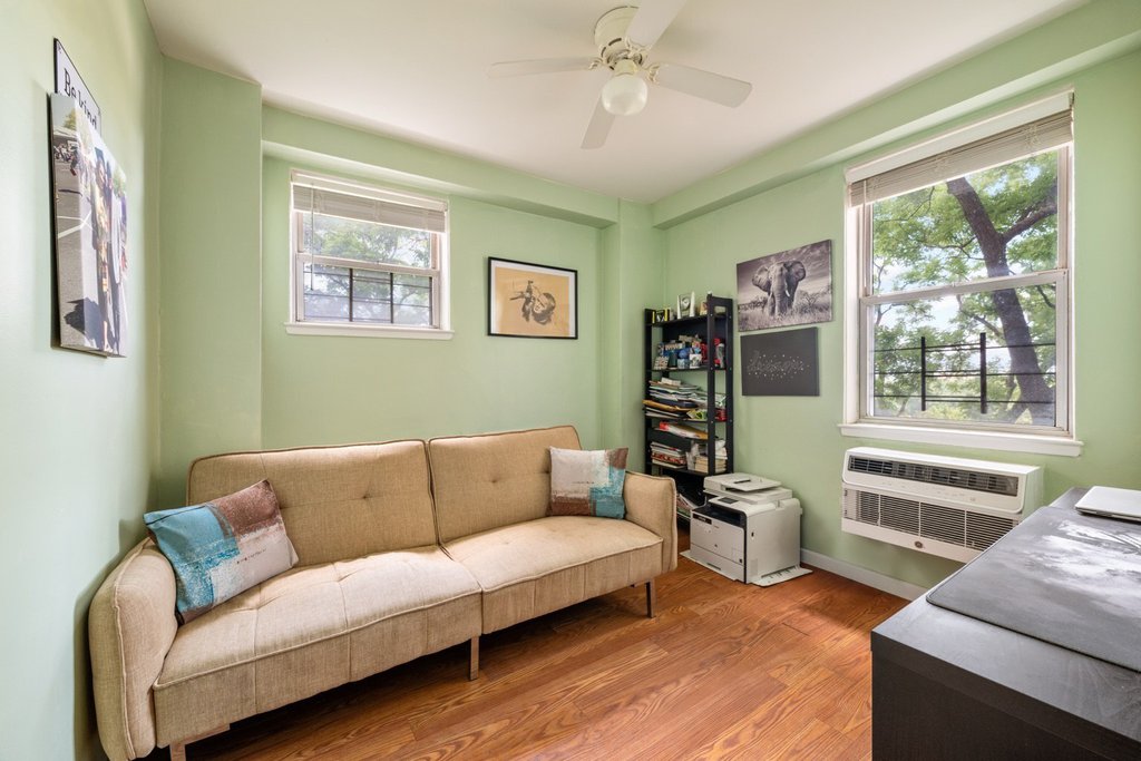 5800 Arlington Avenue, Unit 3F photo 2