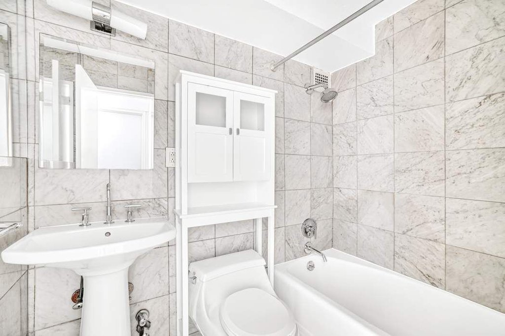 200 East 58th Street, Unit 11B photo 10