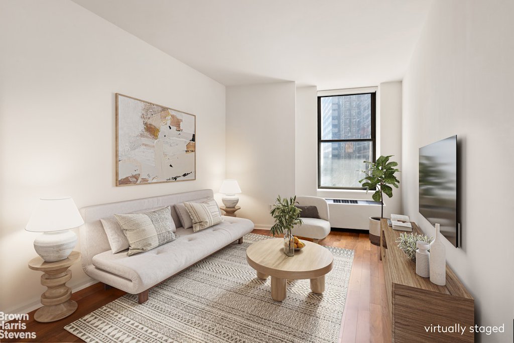 1 Wall Street Court, Unit 1003