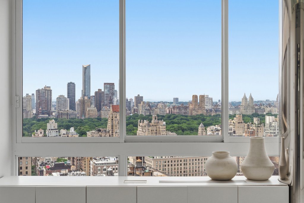 167 East 61st Street, Unit 34D