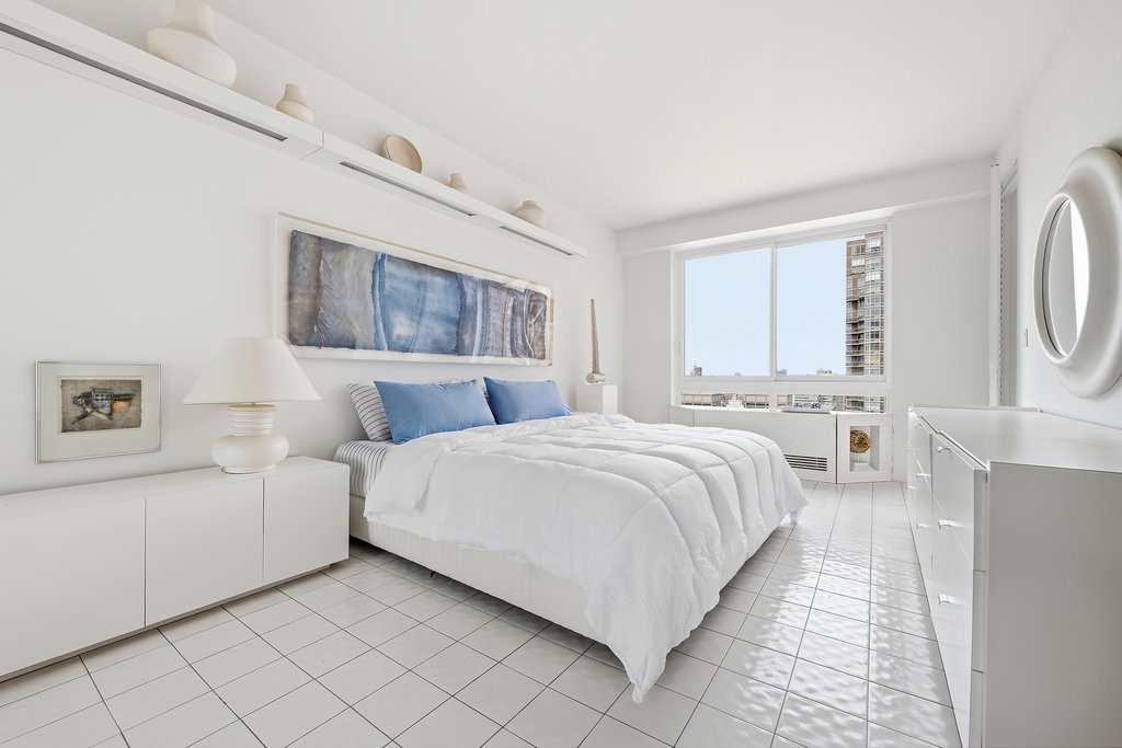 167 East 61st Street, Unit 34D photo 5
