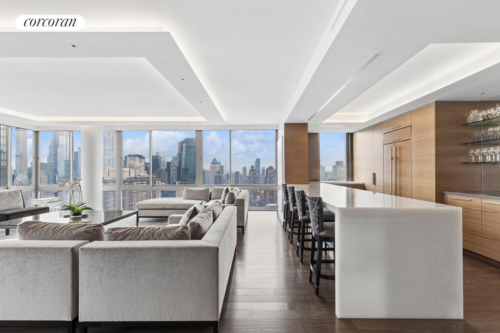 101 West 67th Street, Unit 50DE photo 3