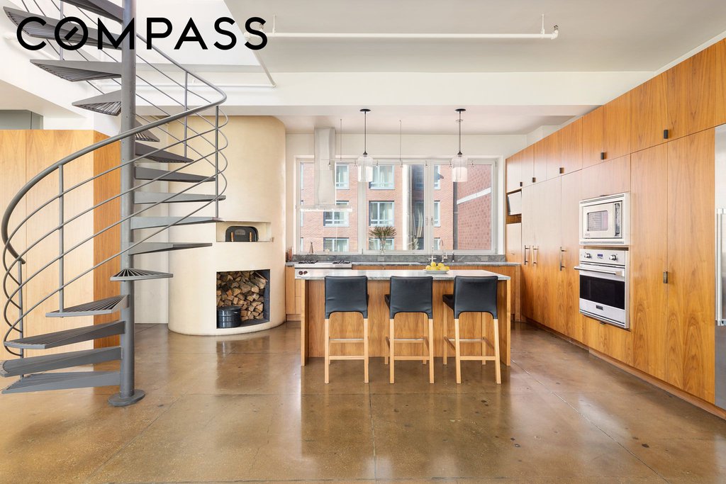 347 West 39th Street, Unit PHNE