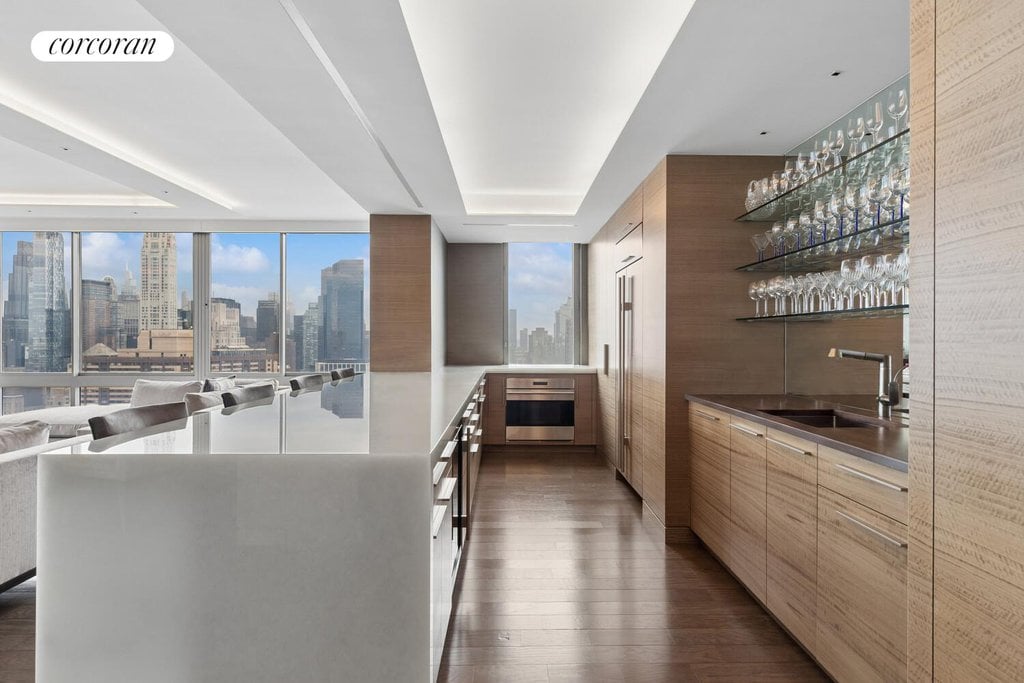 101 West 67th Street, Unit 50DEF photo 4