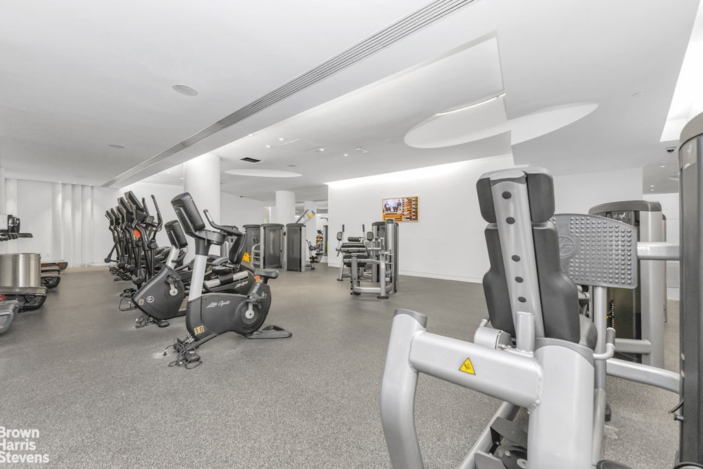 400 Park Avenue South, Unit 24A photo 14