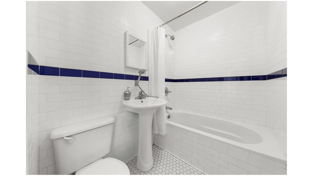 220 West 111th Street, Unit 1D photo 4
