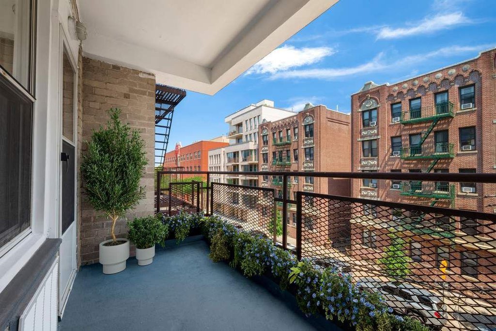 30-44 29th Street, Unit 4J photo 3