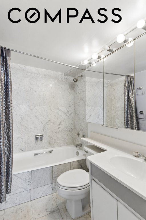 200 Rector Place, Unit 37N photo 10