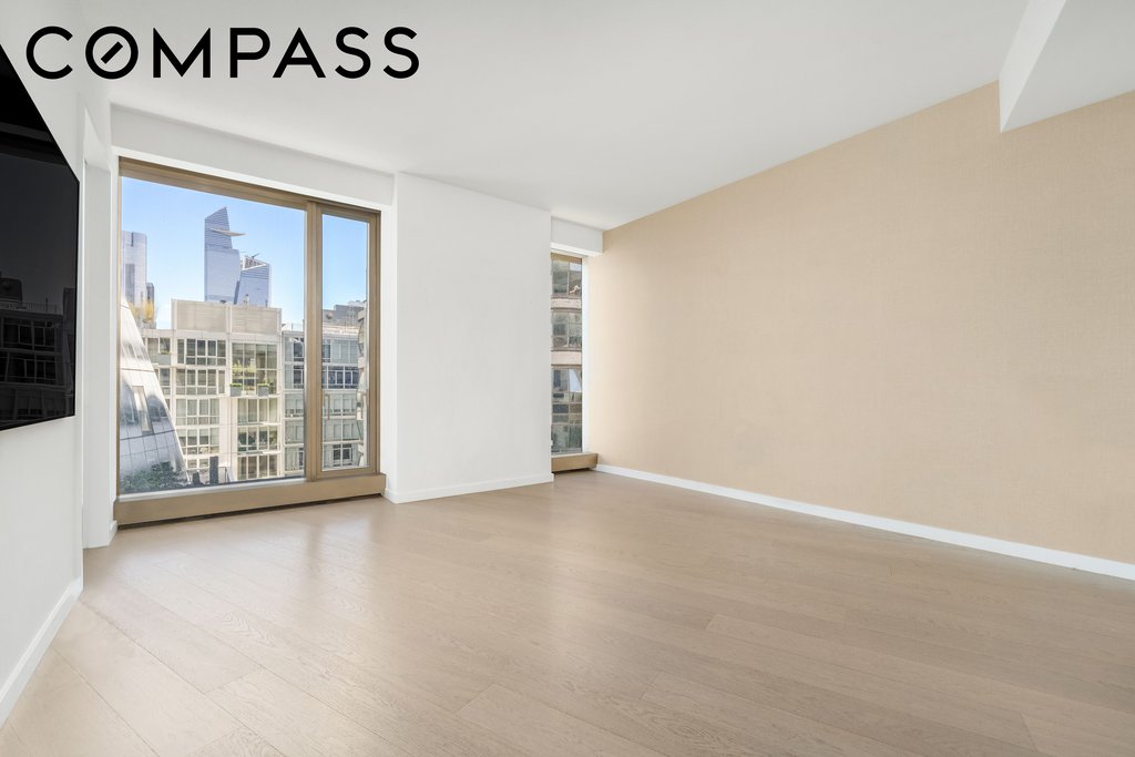 500 West 18th Street, Unit W9D