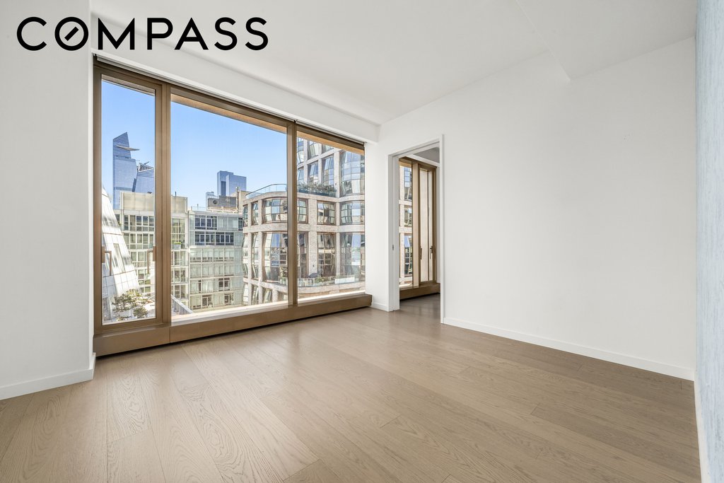 500 West 18th Street, Unit W9D photo 4