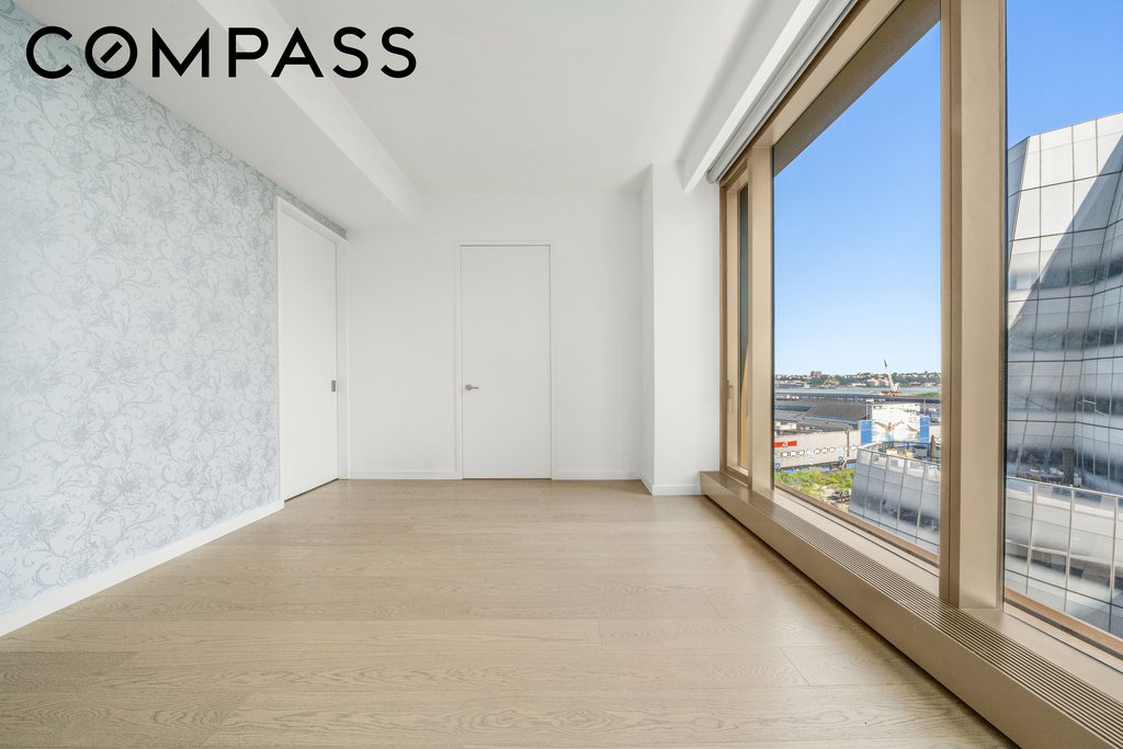 500 West 18th Street, Unit W9D photo 5
