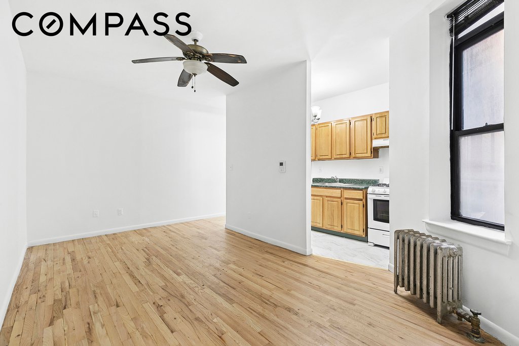 11 Saint Nicholas Avenue, Unit 2G photo 2