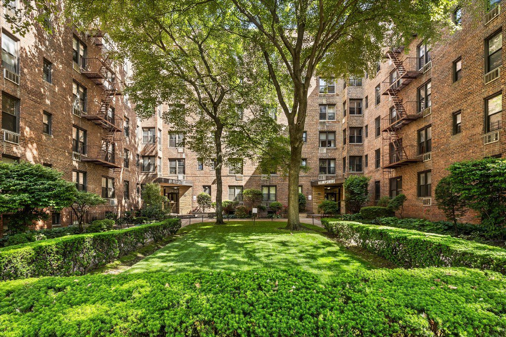 140-39 34th Avenue, Unit 2T
