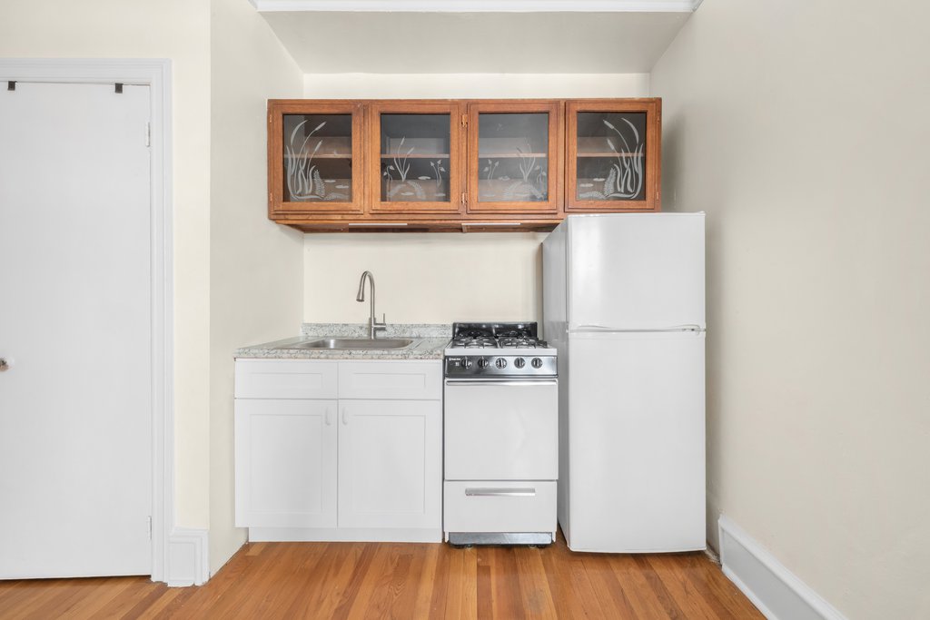 2109 Broadway, Unit 8129 photo 9