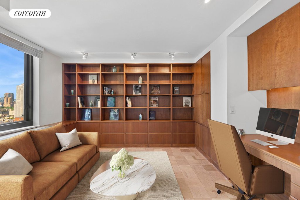 115 East 87th Street, Unit 24C photo 9