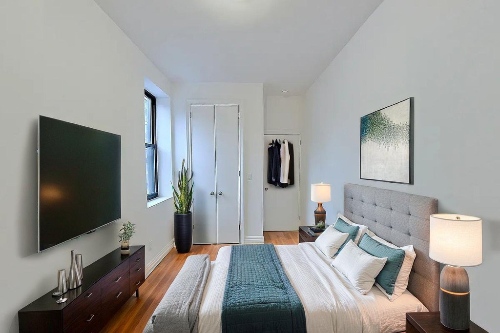 101 Lexington Avenue, Unit 4D photo 3
