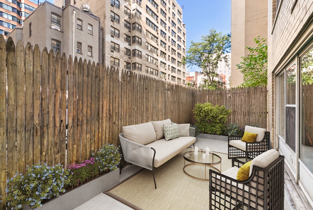 370 East 76th Street, Unit B207