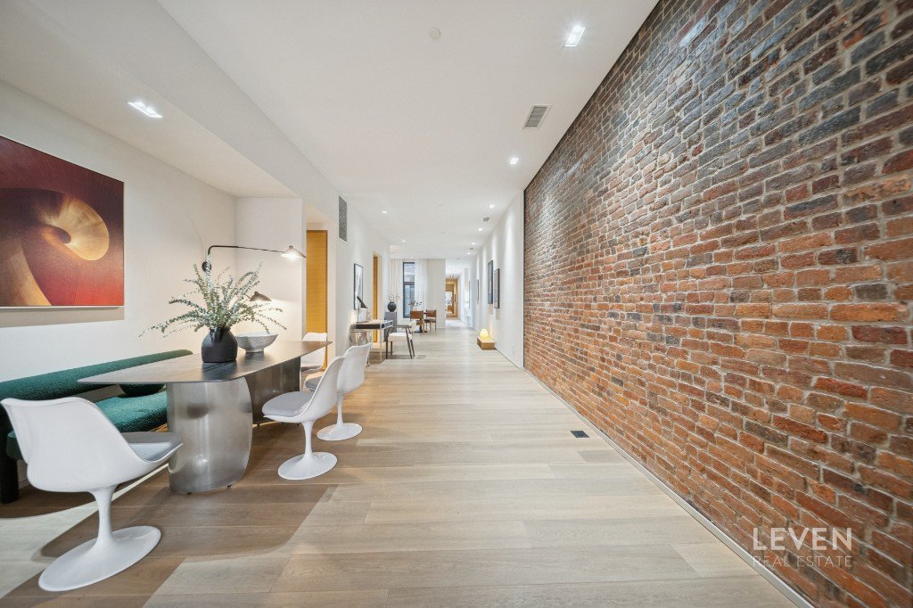 55 Warren Street, Unit 4 photo 6