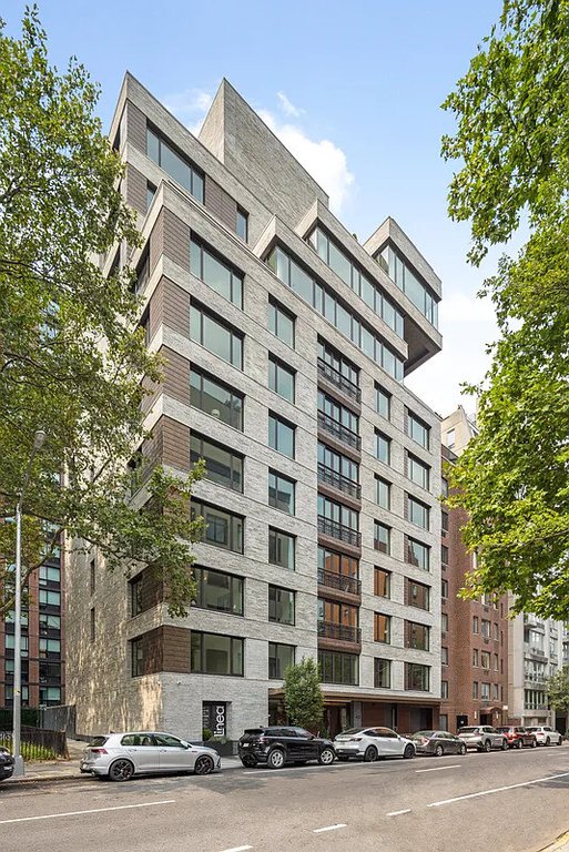 428 West 19th Street, Unit 7A photo 8
