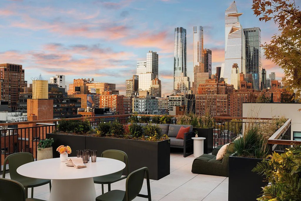 428 West 19th Street, Unit 7A photo 12