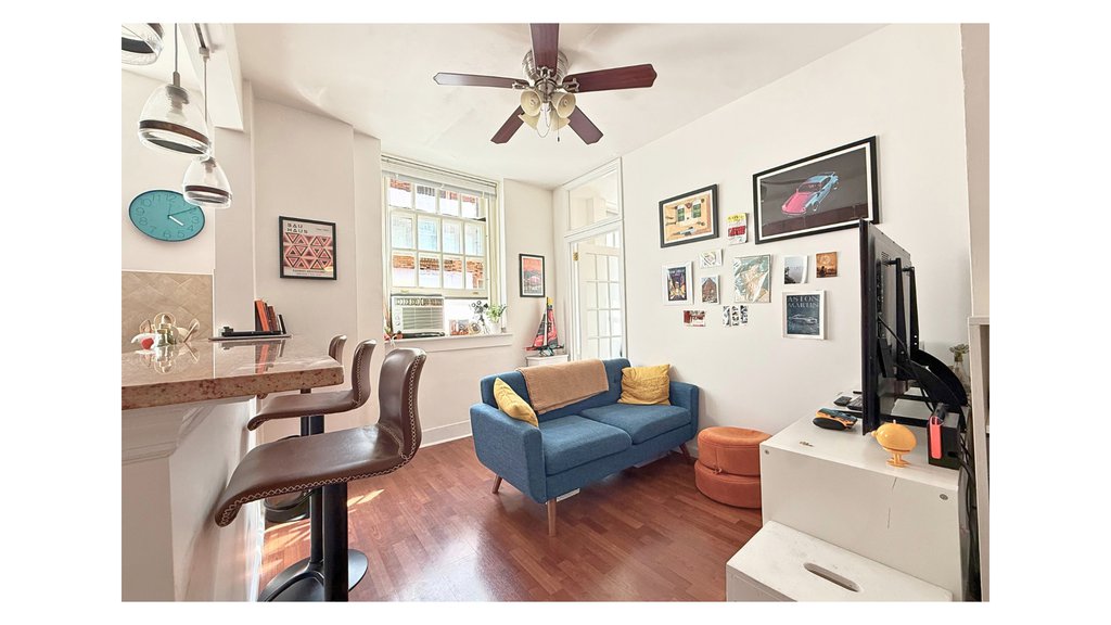 516 East 78th Street, Unit 4G photo 3