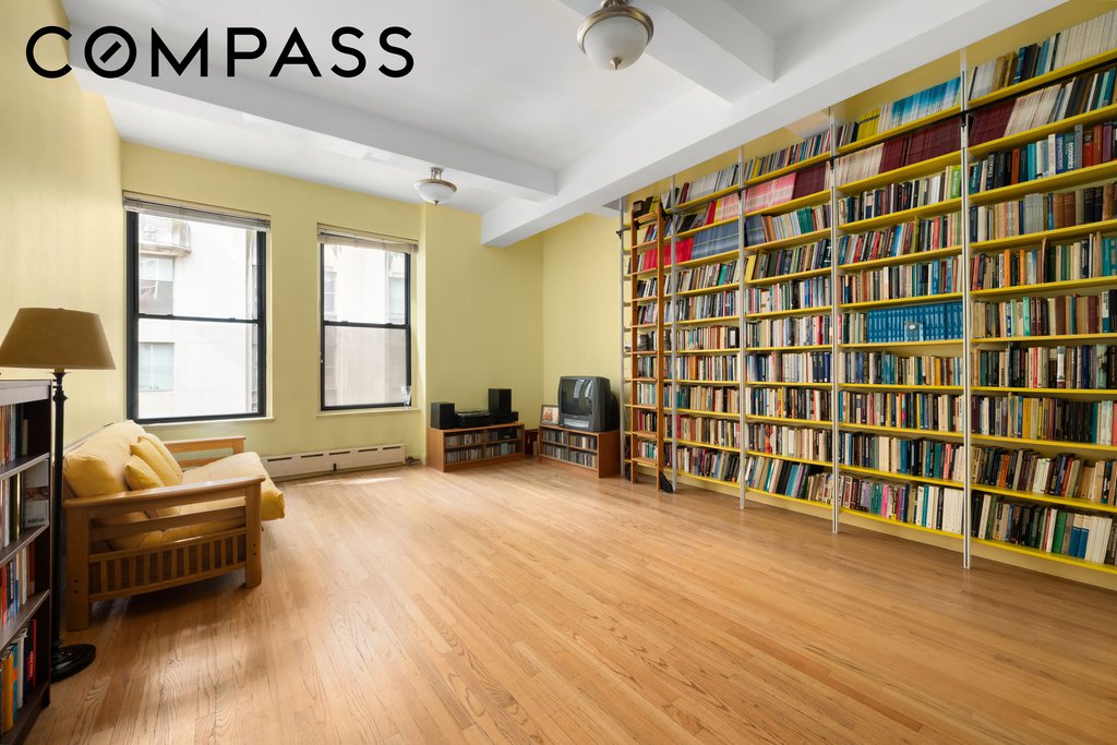 3 Hanover Square, Unit 13C photo 11