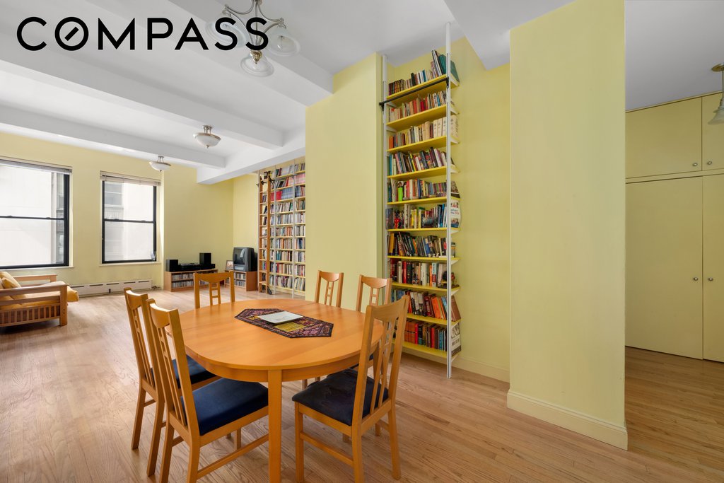 3 Hanover Square, Unit 13C photo 12