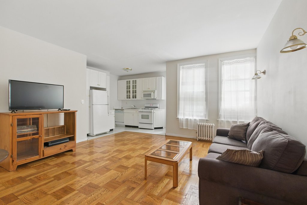 7101 Shore Road, Unit 3A