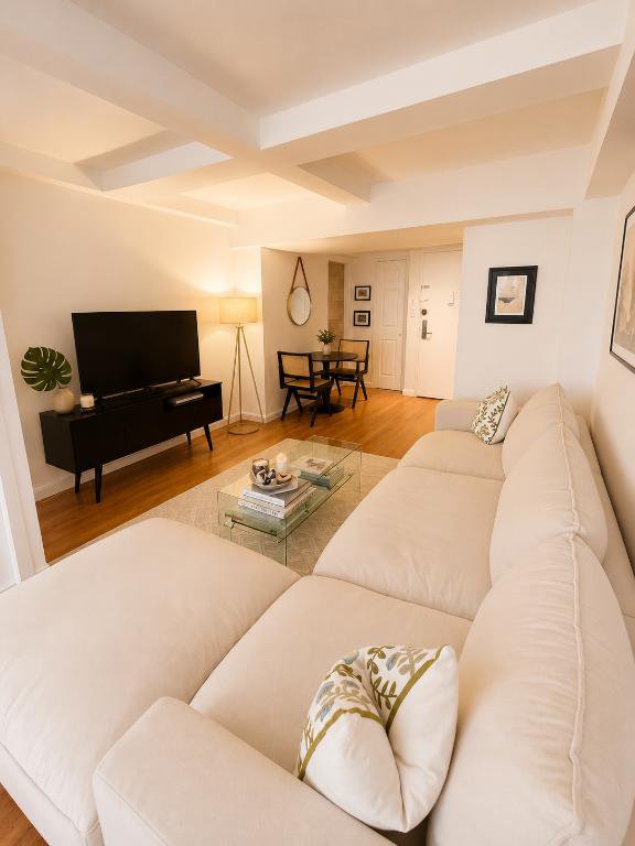 240 East 55th Street, Unit 11G photo 4