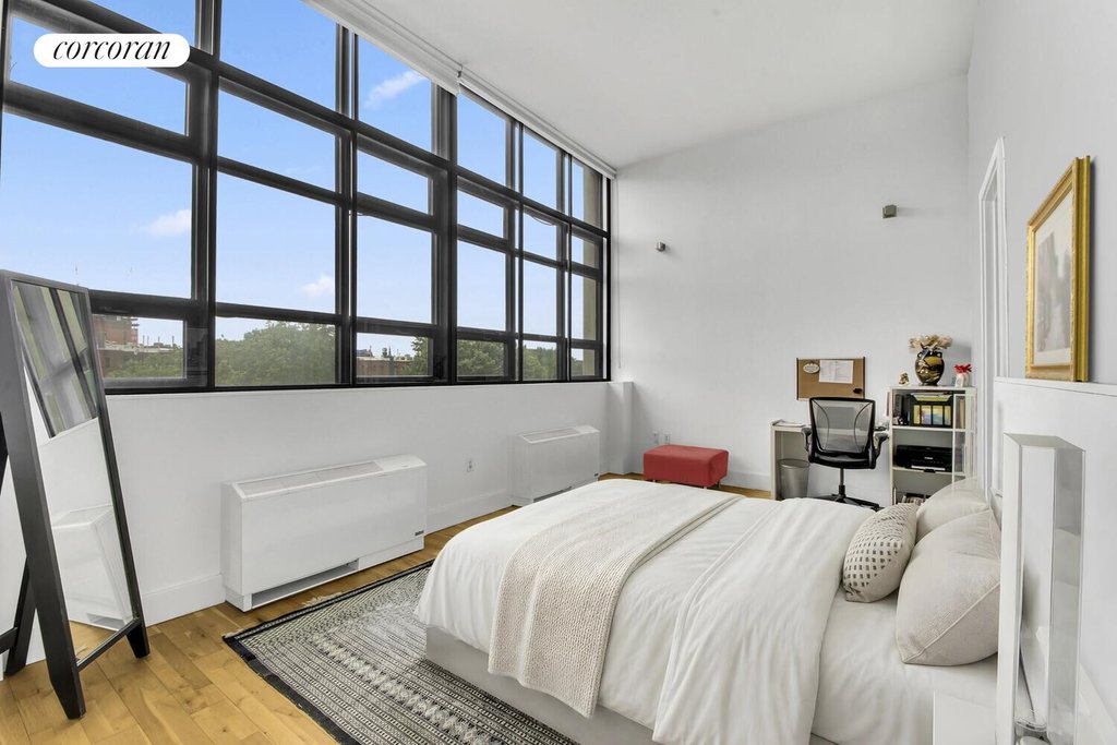 360 Furman Street, Unit 518 photo 5