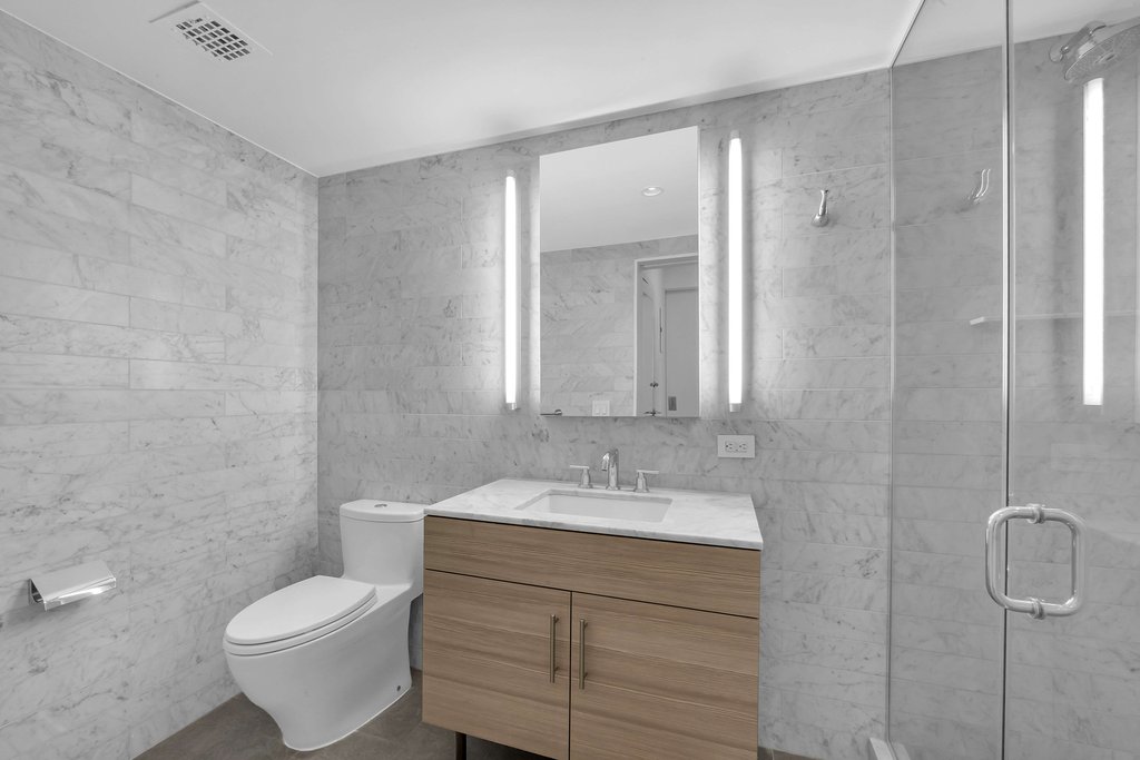 234 East 46th Street, Unit 703 photo 5