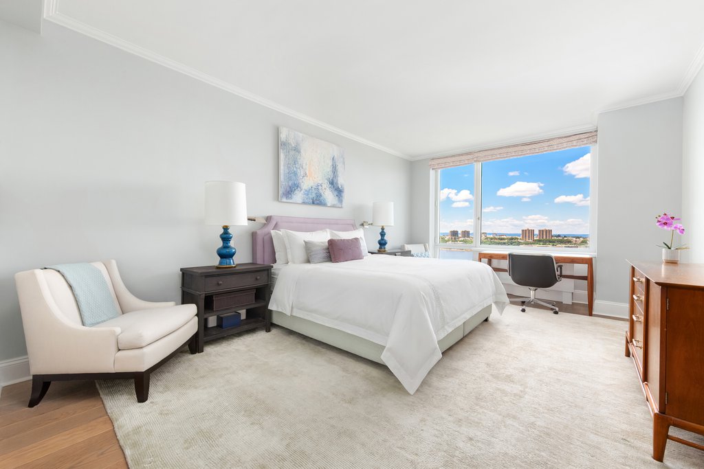 100 Riverside Boulevard, Unit 27B photo 6