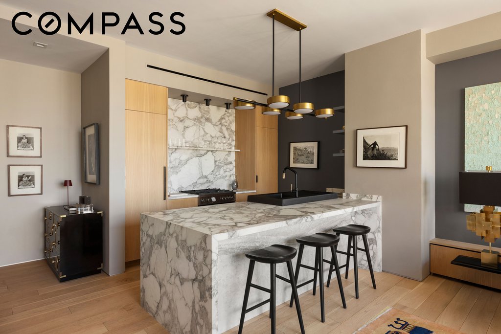 505 Greenwich Street, Unit 14E photo 3