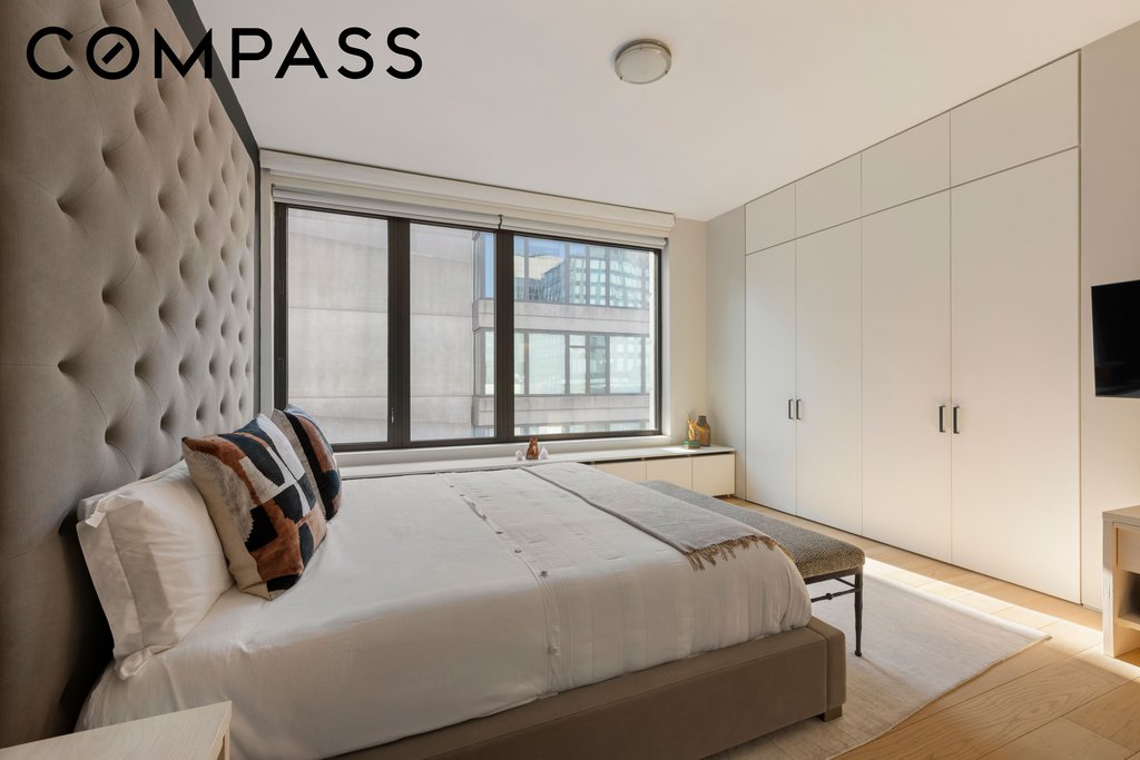 505 Greenwich Street, Unit 14E photo 6