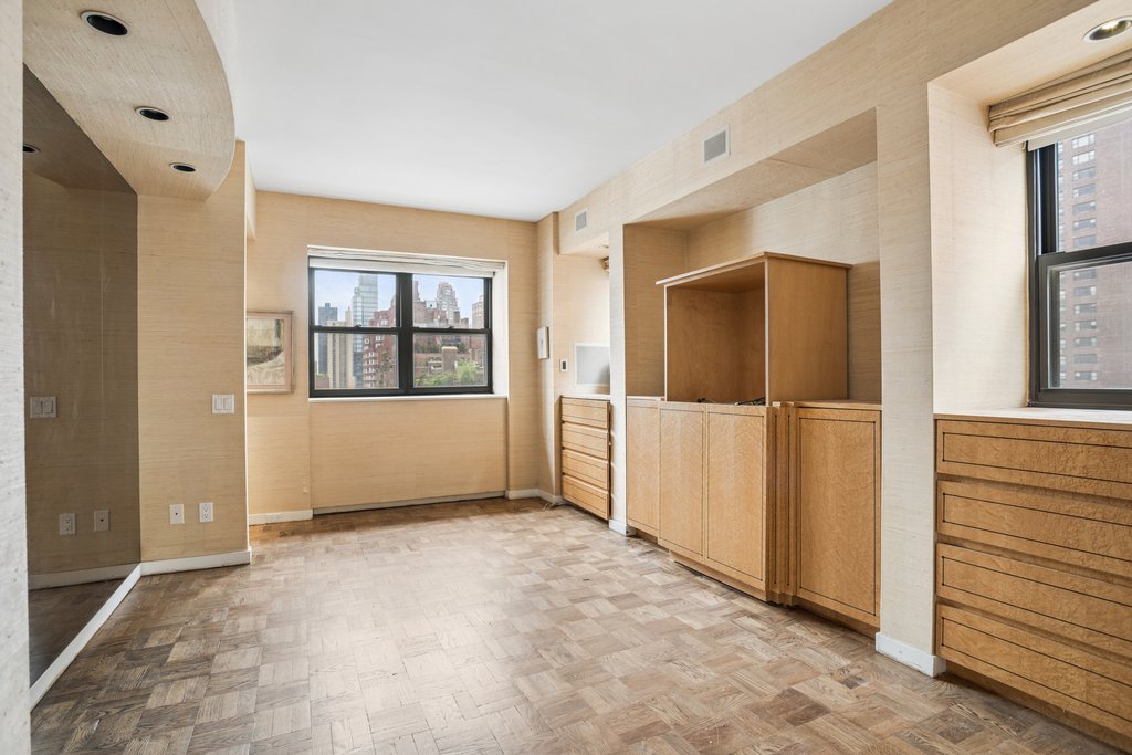 181 East 73rd Street, Unit 11D photo 9