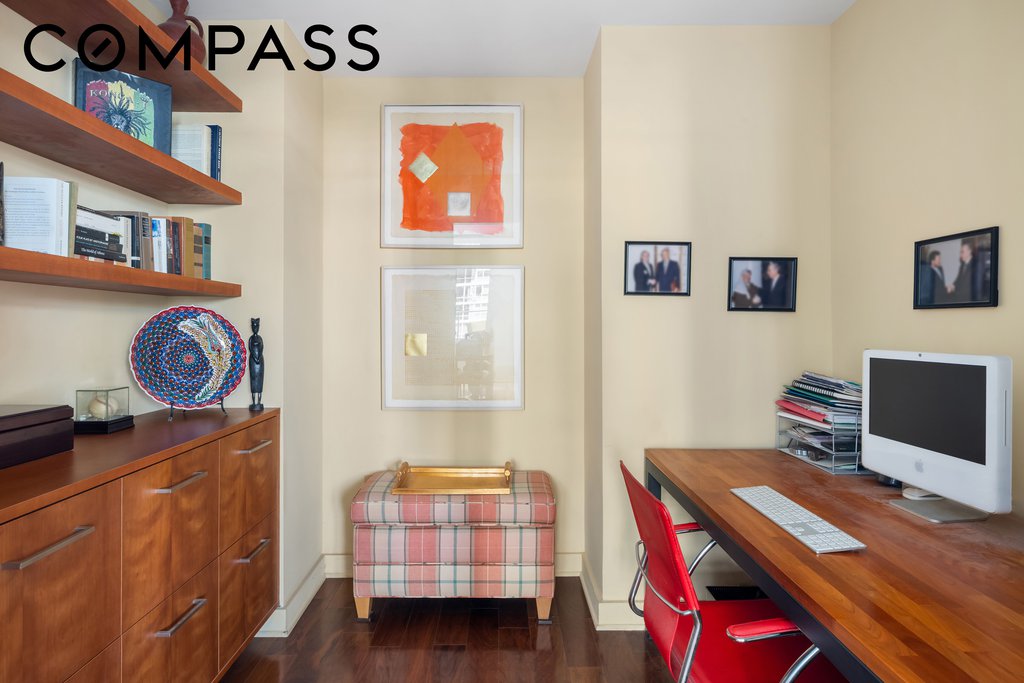 2 Northside Piers, Unit 6J photo 14