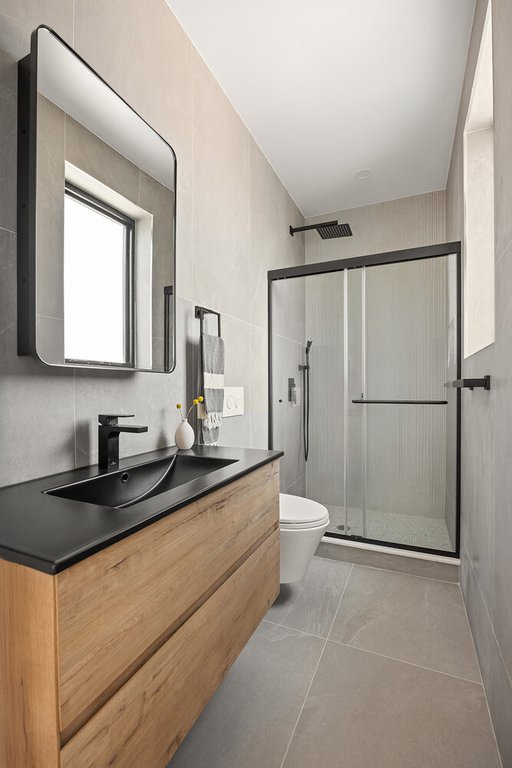 726 Madison Street, Unit 4R photo 6