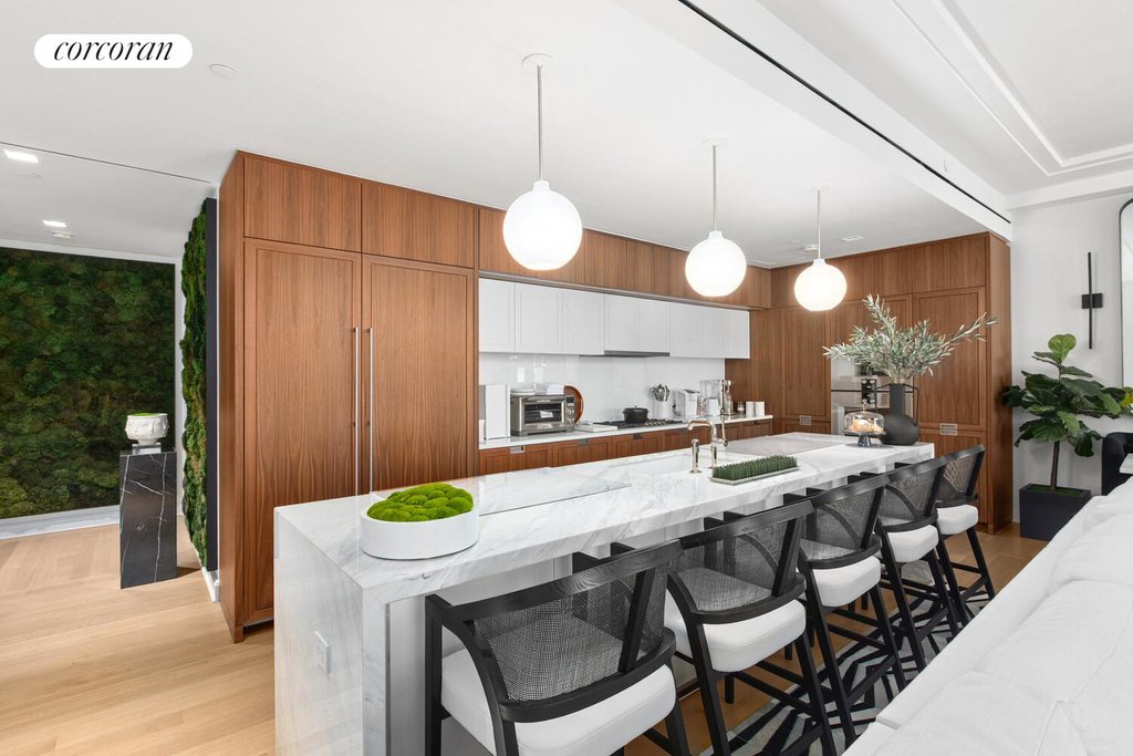 1289 Lexington Avenue, Unit 7D photo 3
