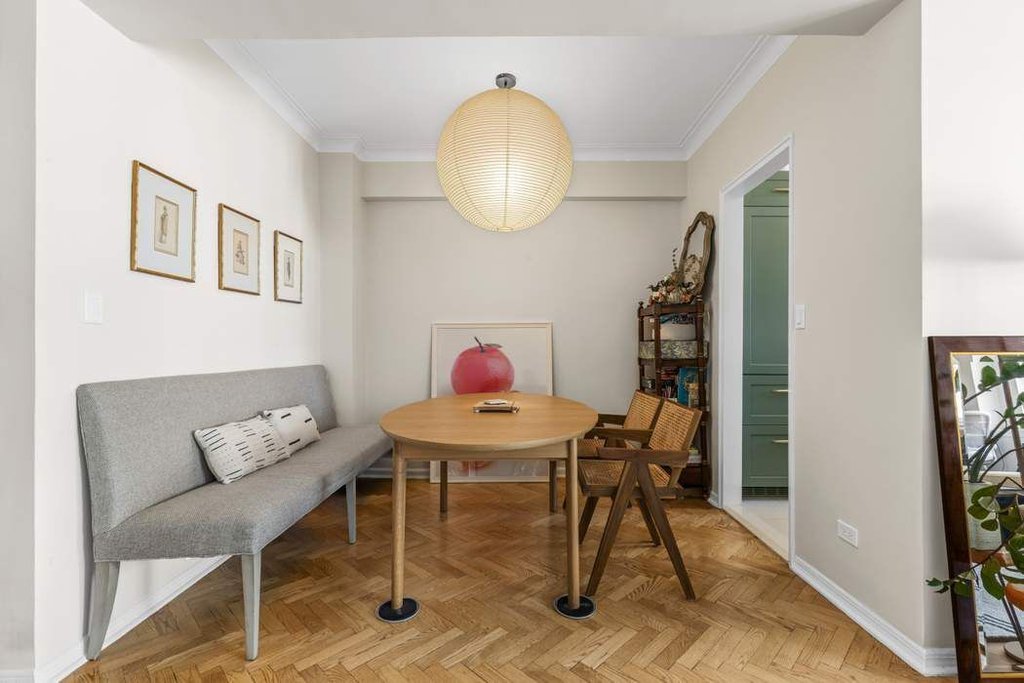 710 Park Avenue, Unit 7B photo 5