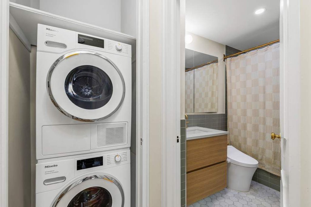 710 Park Avenue, Unit 7B photo 10
