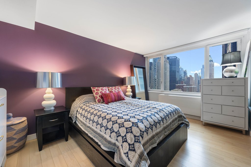 322 West 57th Street, Unit 32Q photo 5
