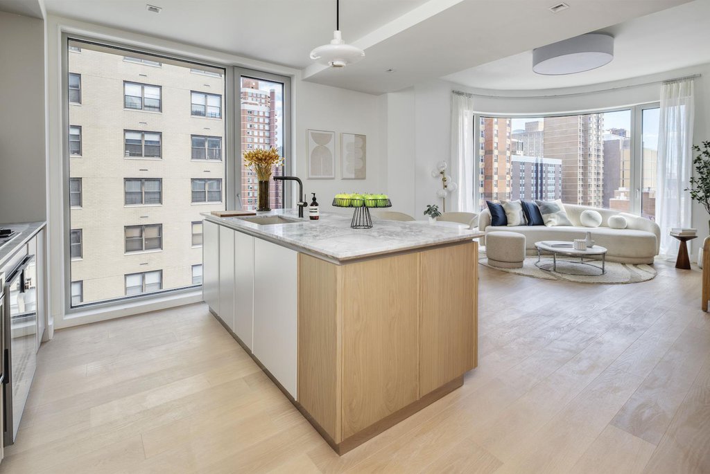 250 East 25th Street, Unit 5D photo 14