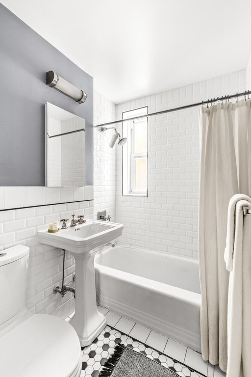 25 Plaza Street West, Unit 2J photo 8