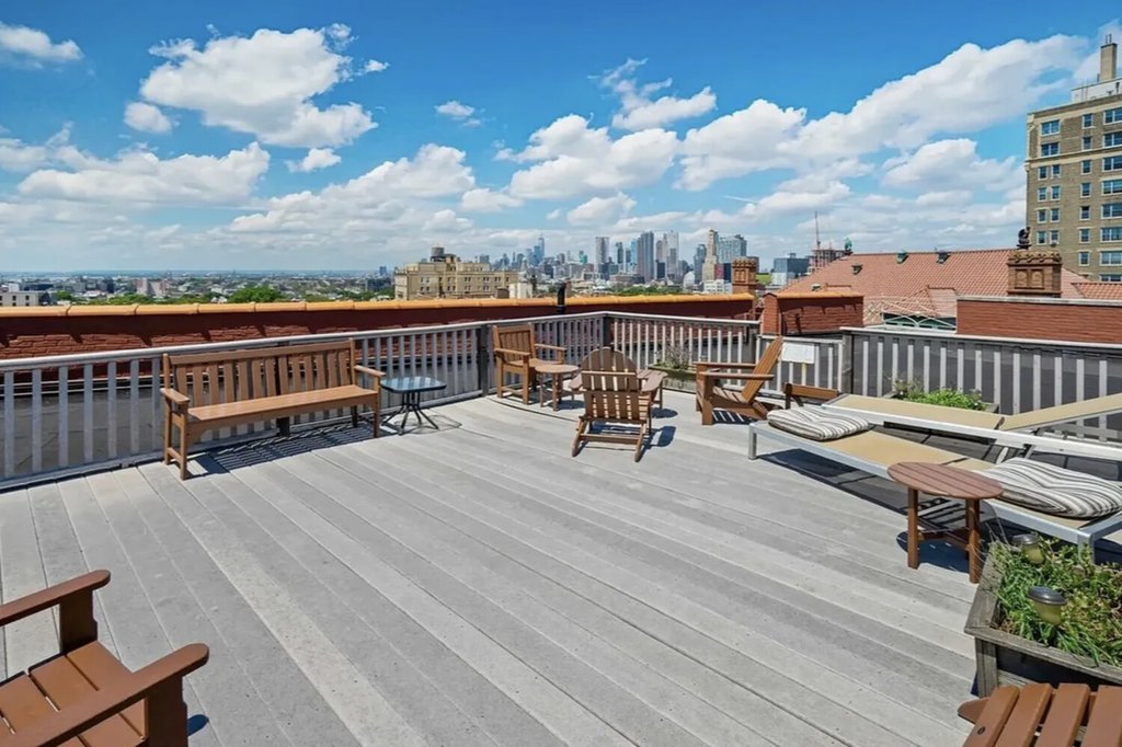 25 Plaza Street West, Unit 2J photo 9