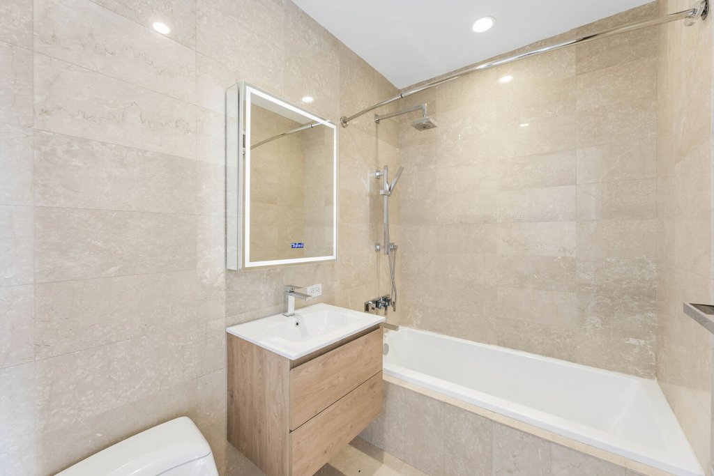 75 Wall Street, Unit 35C photo 9
