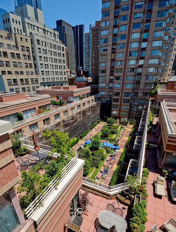350 West 50th Street, Unit 24D photo 8