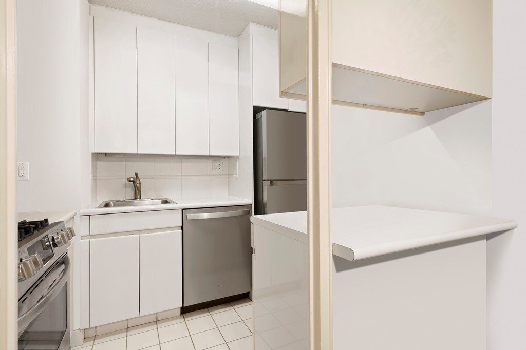 300 East 40th Street, Unit 3W photo 2