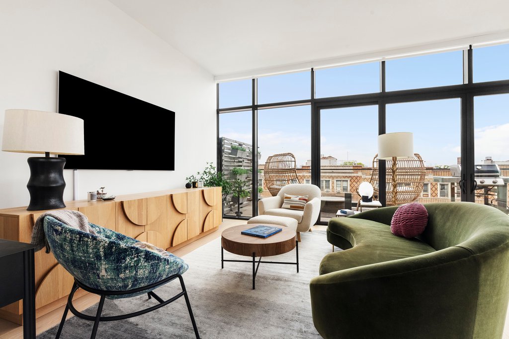 21-21 31st Street, Unit PHA photo 2